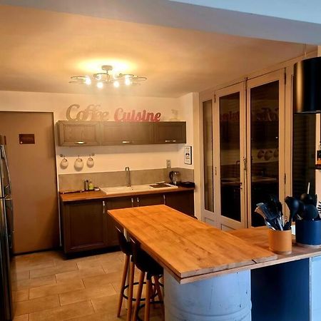 La Villa D'Aurel De 140M2, 2 Hectares De Nature Fruges Exteriör bild