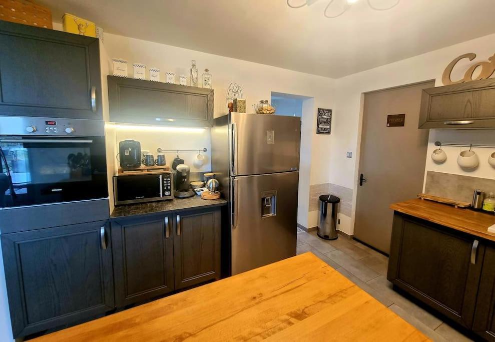 La Villa D'Aurel De 140M2, 2 Hectares De Nature Fruges Exteriör bild